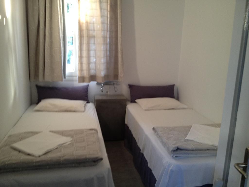 Giannoulis Hotel Adamantas  Quarto foto